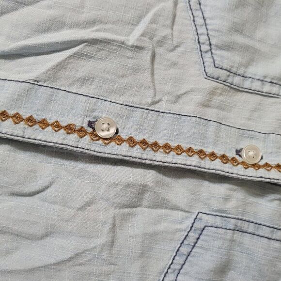 Allen B. Chambray and Crochet Button Up Denim Top embroidery southwest Small - Picture 6 of 9